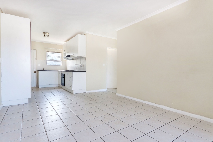To Let 2 Bedroom Property for Rent in Heritage Park Western Cape
